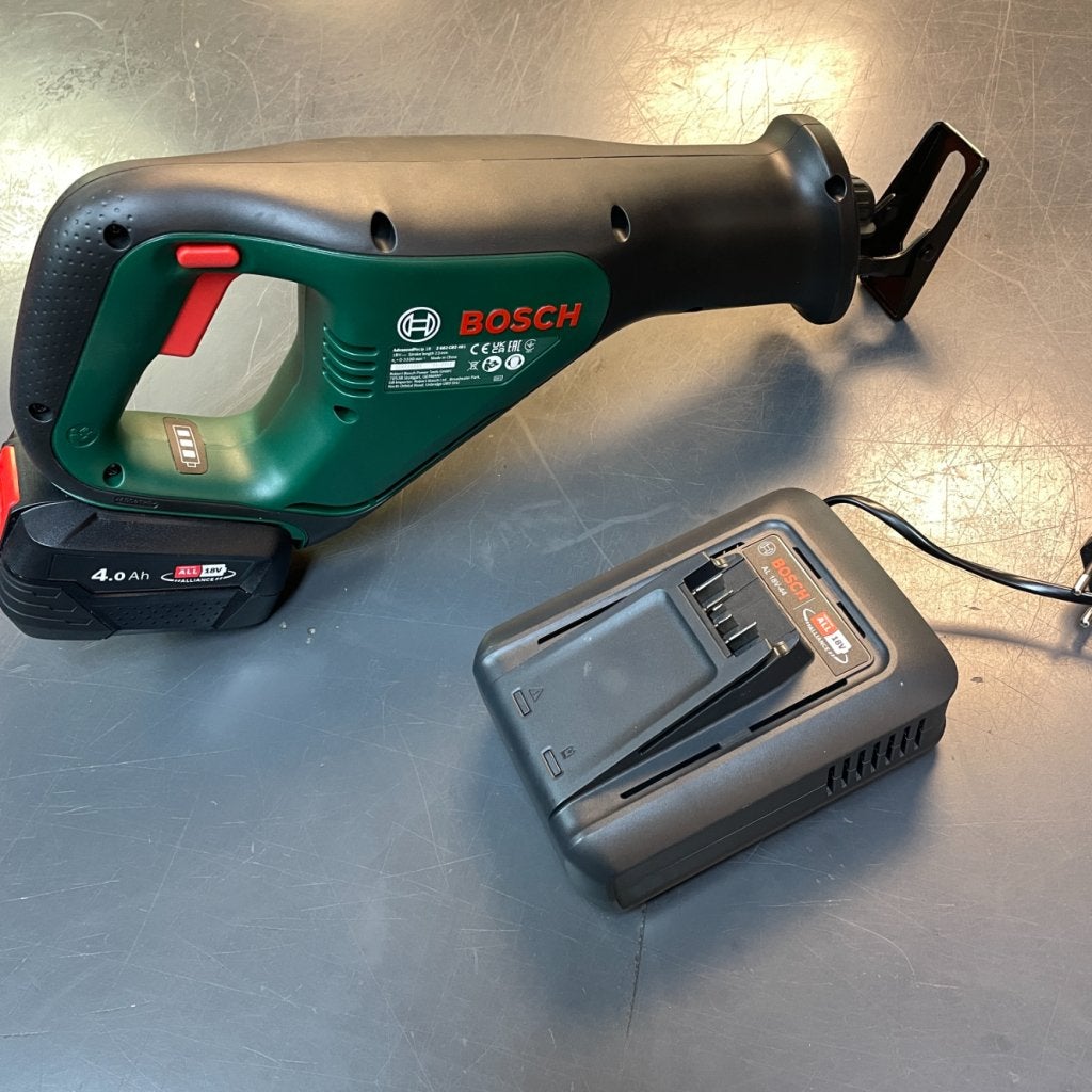 Bosch Advancerecip 18 reciprozaag + accu 4.0 AH + lader, Bosch, Nieuw, Support@bosch.com, Robert Bosch GmbH
Robert-Bosch-Platz 1
70839 Gerlingen-Schillerhöhe
Germany