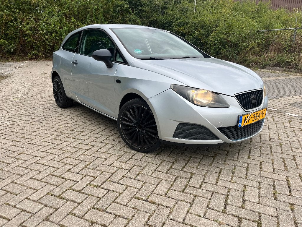 Seat Ibiza 1.2 51KW 3DRS 2010 Grijs, Voorwielaandrijving, Euro 5, Stof, 31 €/maand