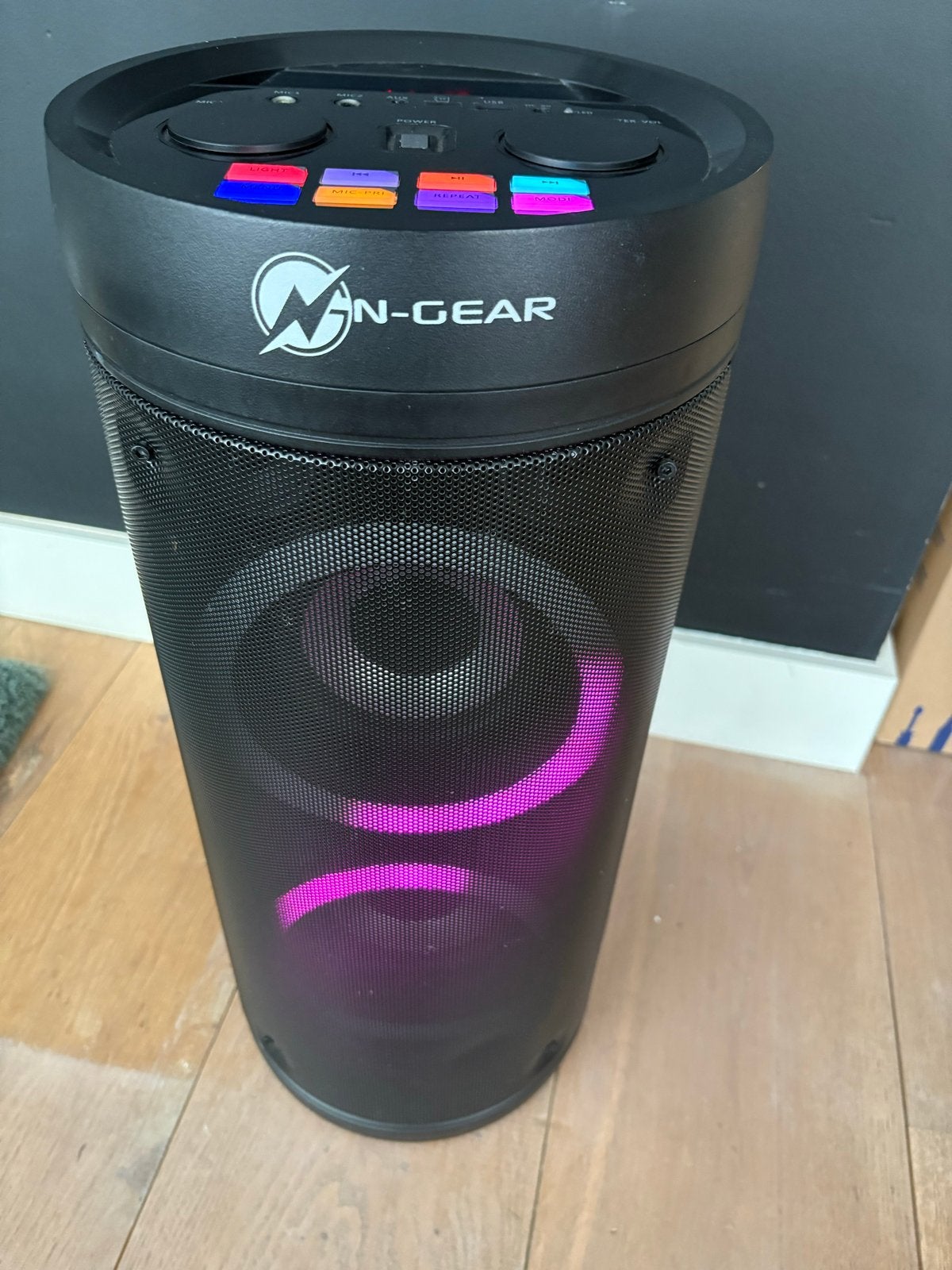LET'S GO PARTY SPEAKER 26R Draagbare Bluetooth Speaker, Overige merken, Overige typen, Ophalen of Verzenden, Zo goed als nieuw