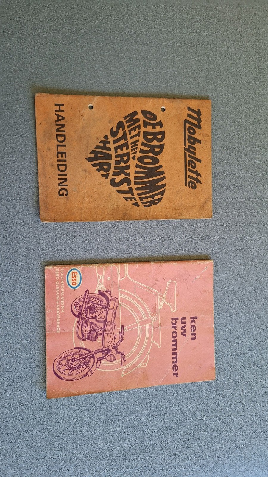 Mobylette Handleiding en Ken uw Brommer Boekjes, Fietsen en Brommers, Ophalen of Verzenden, Gebruikt