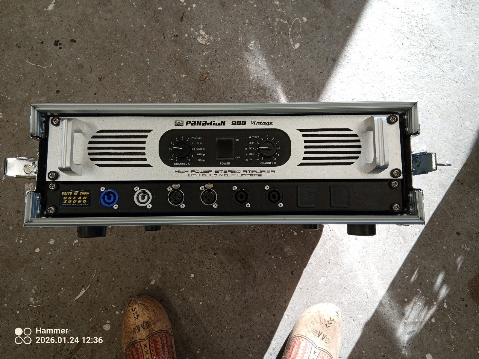 Goed werkende Palladium 900 Vintage versterker in flightcase, Muziek en Instrumenten, Ophalen of Verzenden, Gebruikt, 500 tot 1000 watt