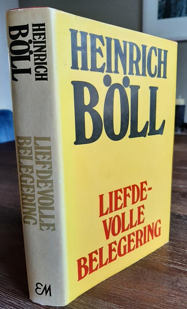 Heinrich Böll - Liefdevolle Belegering - Elsevier, Ophalen of Verzenden, Gelezen, Europa overig