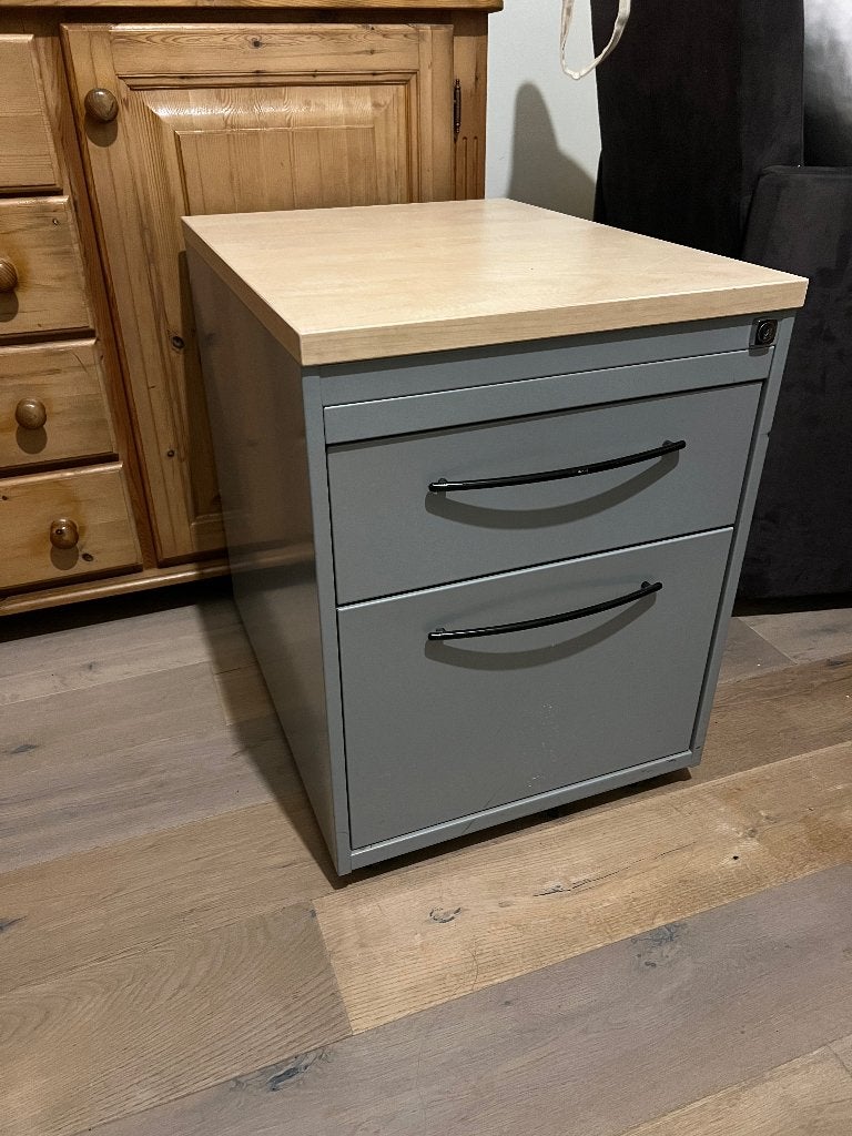 Ladenkast gratis: voor onder bureau, Ophalen, Minder dan 50 cm, Gebruikt, 1 of 2 laden