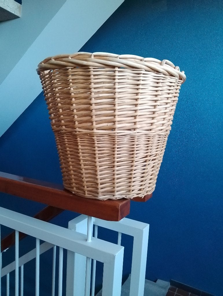 Rieten mand zeer groot, Huis en Inrichting, Woonaccessoires | Schalen en Manden, Ophalen, Mand, Rond, Zo goed als nieuw