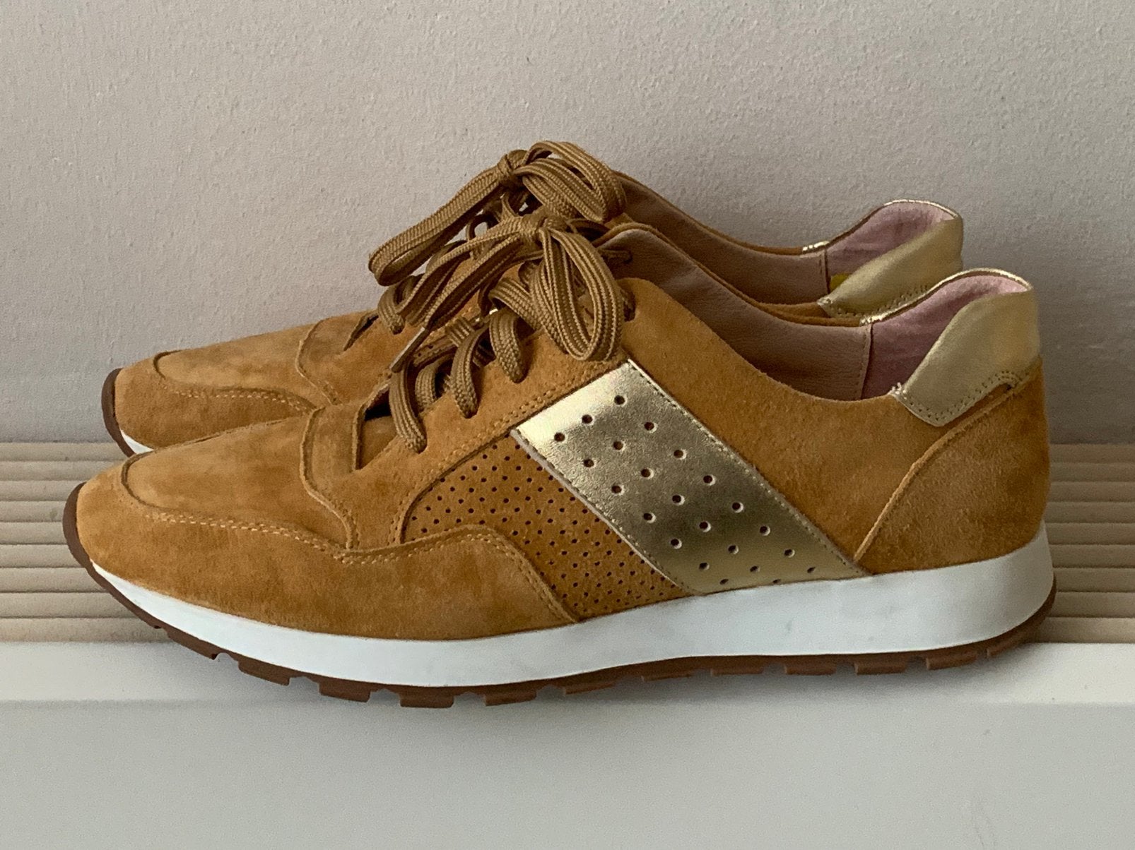 Damesschoenen leer suede sneakers Rapid Soul 40 mosterdgeel, Geel, Ophalen of Verzenden, Sneakers of Gympen, Zo goed als nieuw