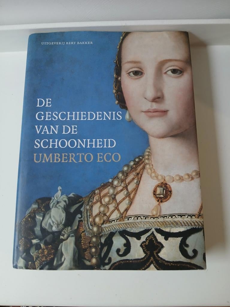 De geschiedenis van de schoonheid, Ophalen of Verzenden, Zo goed als nieuw