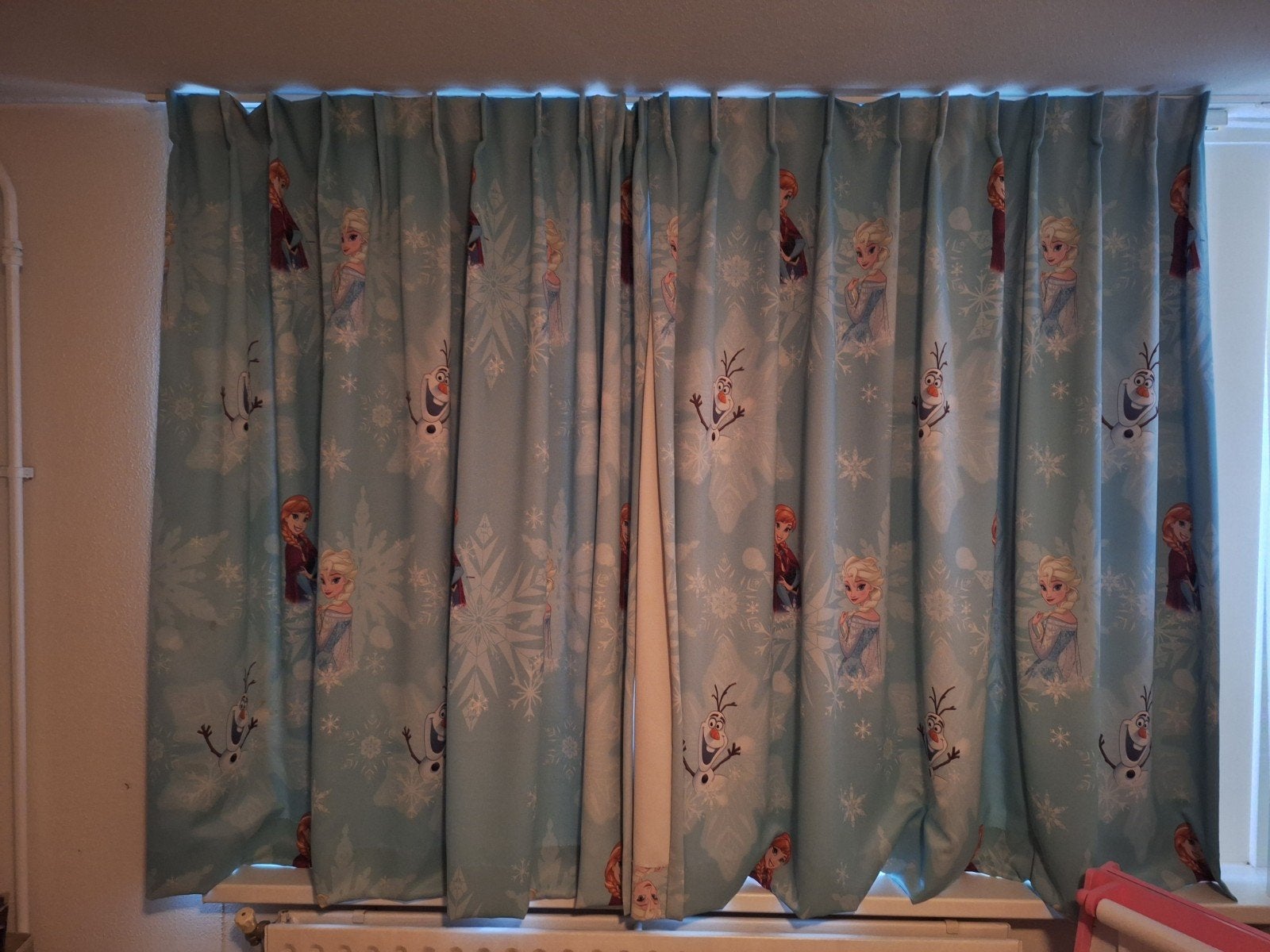 Frozen Gordijnen - Elsa, Anna en Olaf - Lichtblauw, Ophalen, Gebruikt, Blauw, Gordijn
