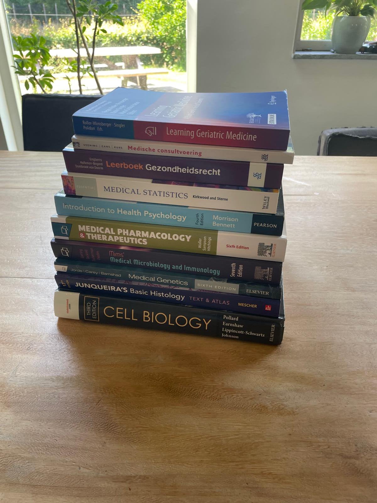 Boeken studie geneeskunde RUG eerste jaar, Ophalen of Verzenden, Beta, Zo goed als nieuw, WO