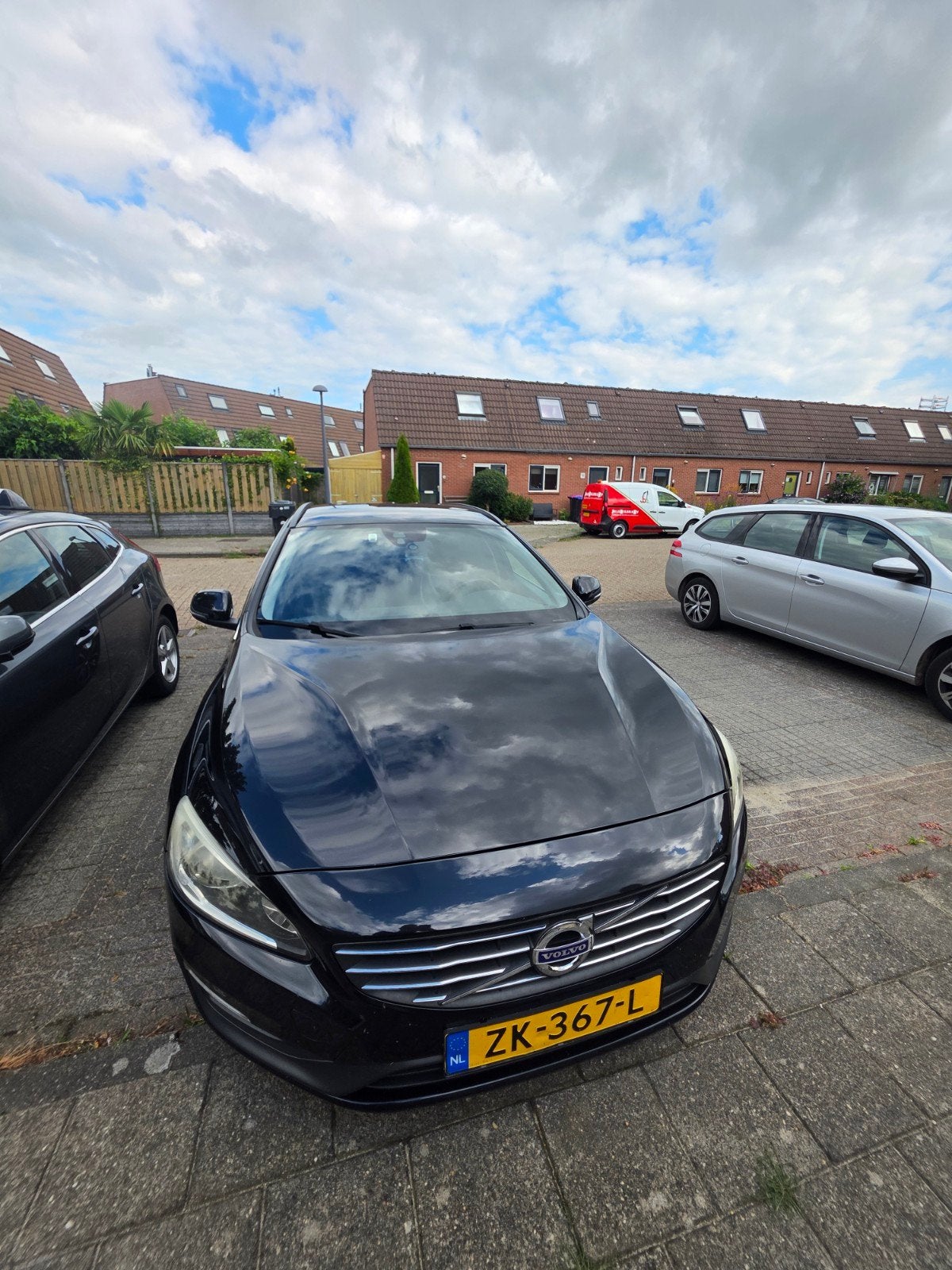 Volvo V60 D2 115pk Start/stop Powershift 2014 Zwart, Auto's, 4 cilinders, Zwart, Diesel, Geïmporteerd