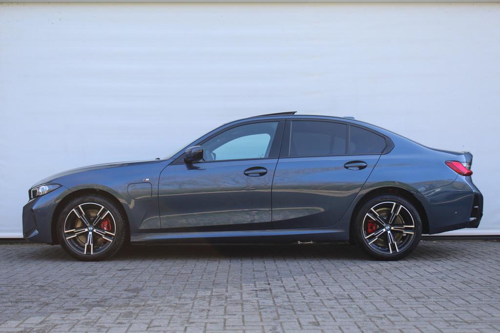 BMW 3 Serie 330e High Executive M Sport Automaat / Schuif-ka, Automaat, 1998 cc, Achterwielaandrijving, Euro 6