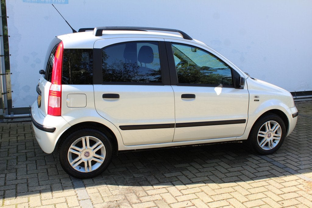 Fiat Panda 1.2 Emotion | Incl. 12 maanden Garantie | Parkeer, Auto's, Fiat, Voorwielaandrijving, Met garantie (alle), Leder en Stof