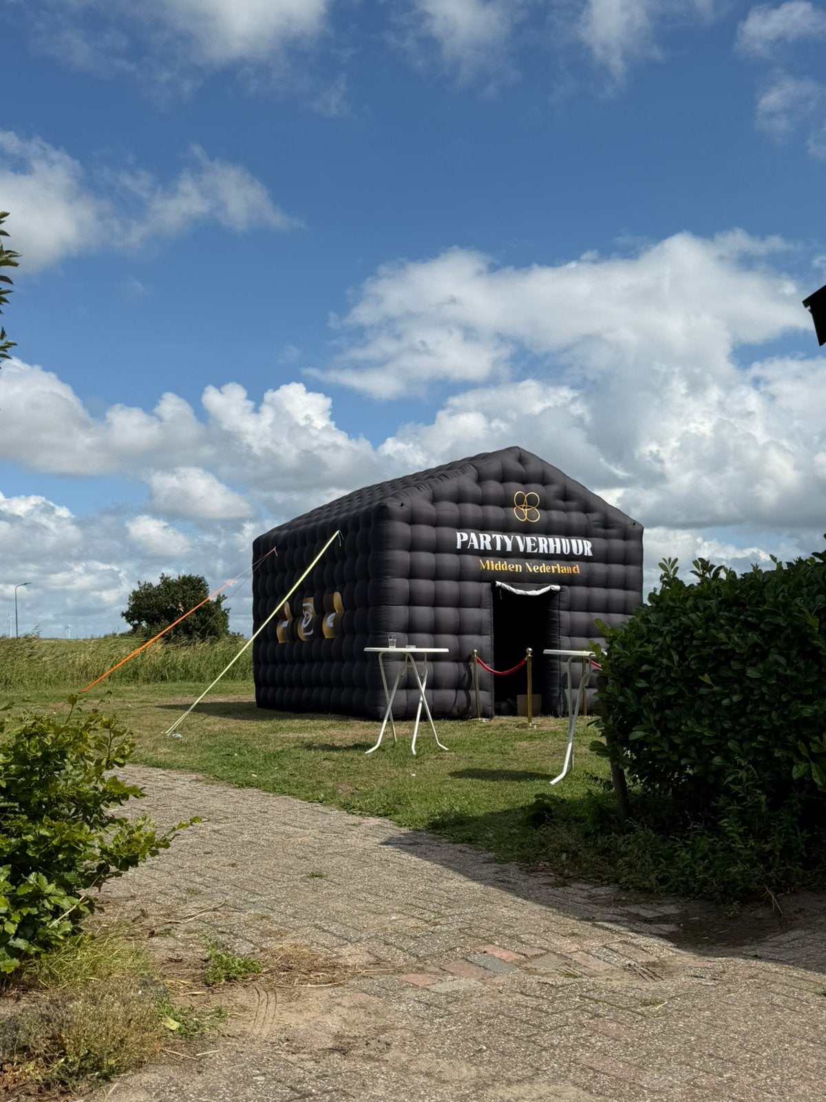 Opblaasbare club, Ophalen of Verzenden, Zo goed als nieuw, Verjaardag