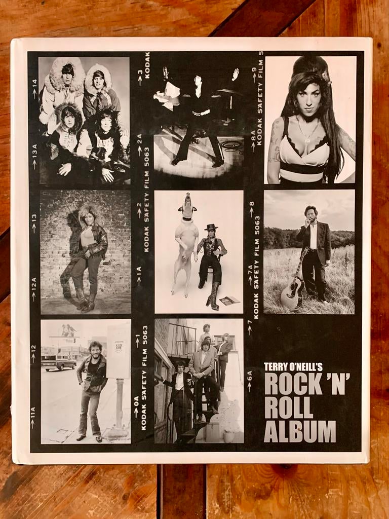 Terry O'Neill's Rock 'n' Roll Album - Fotoboek, Ophalen of Verzenden, Zo goed als nieuw, Artiest