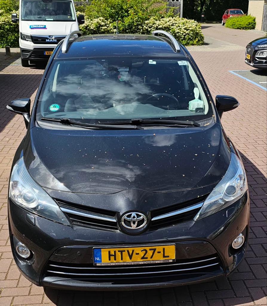 Toyota Verso 1.8 Vvti 7P 2017 Zwart, Auto's, Toyota, Voorwielaandrijving, 4 cilinders, 7 stoelen, Zwart