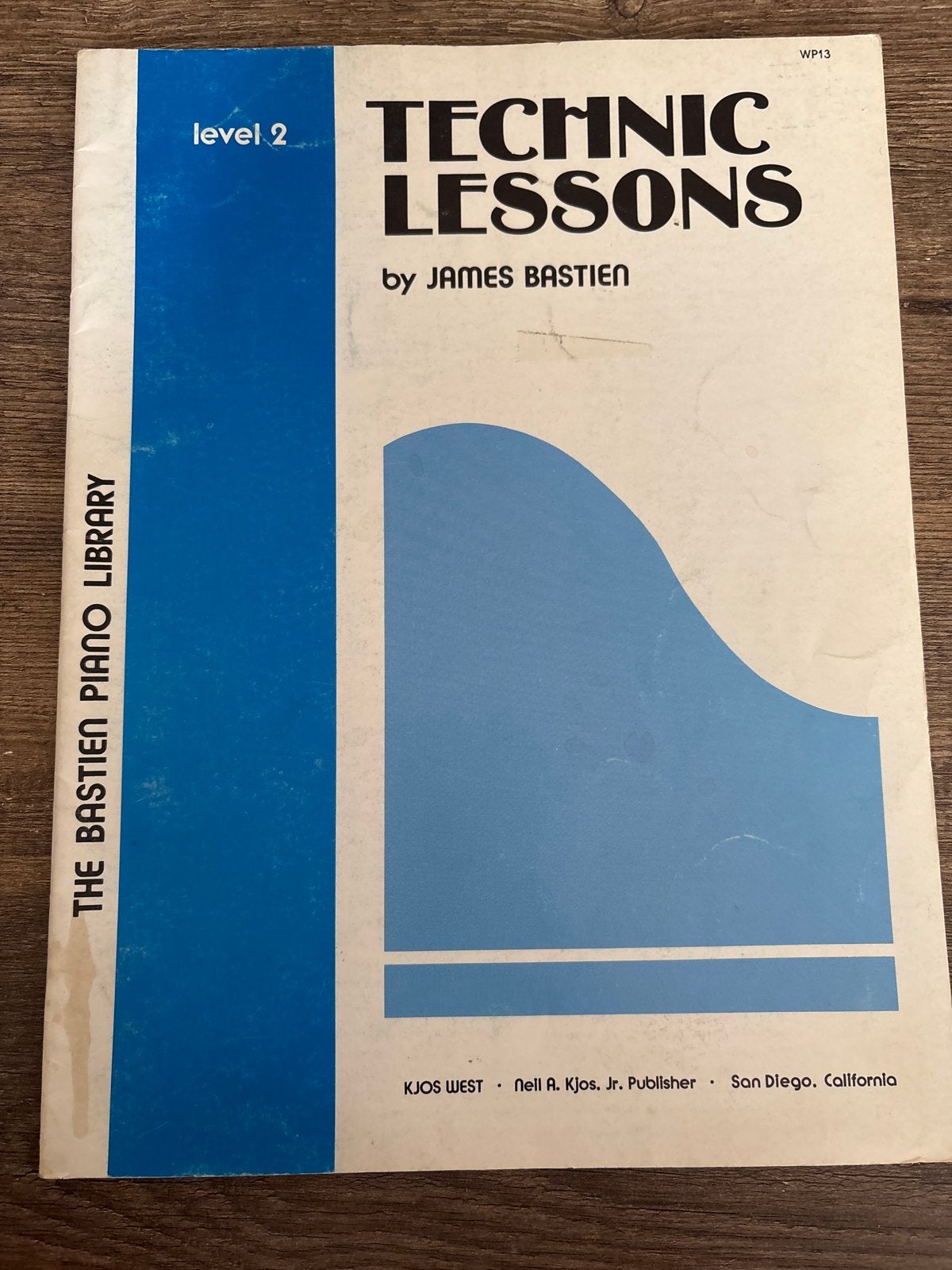 The Bastien Piano Library Technic Lessons Level 2, Gebruikt, Klassiek, Les of Cursus, Ophalen of Verzenden
