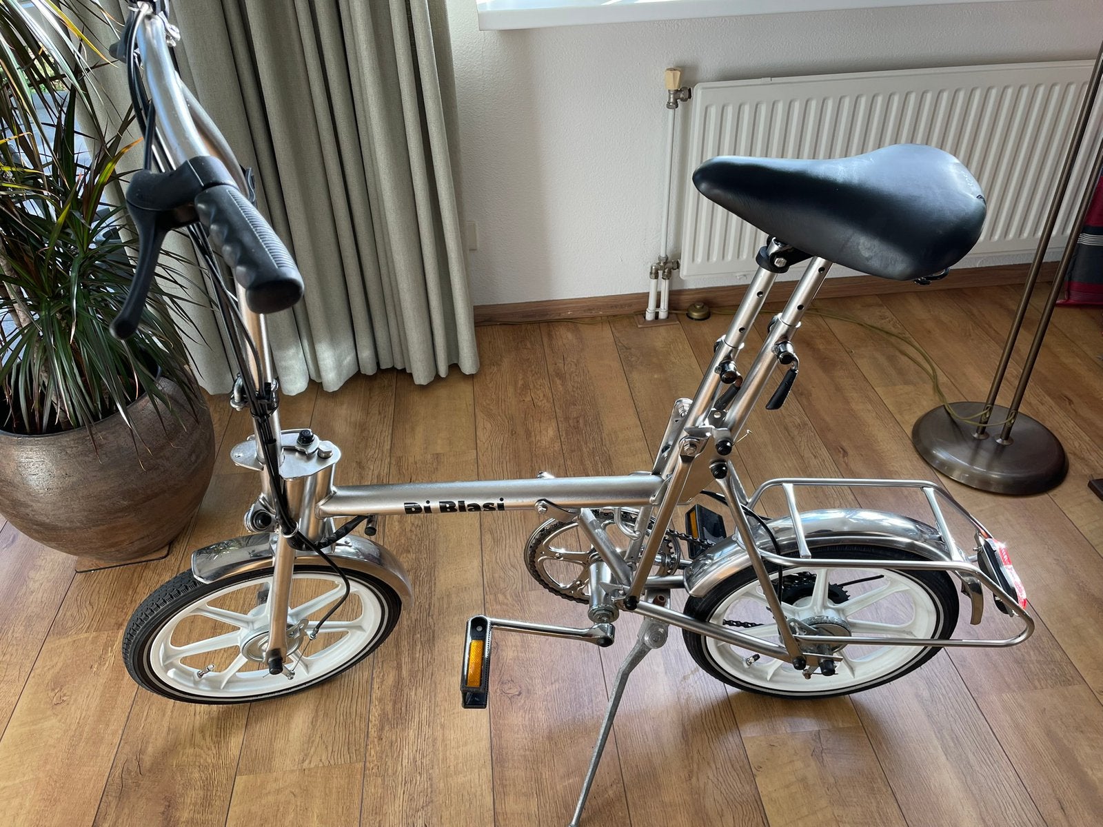 Di Blasi (16) vouwfiets, Ophalen, Zo goed als nieuw, 16 tot 18 inch