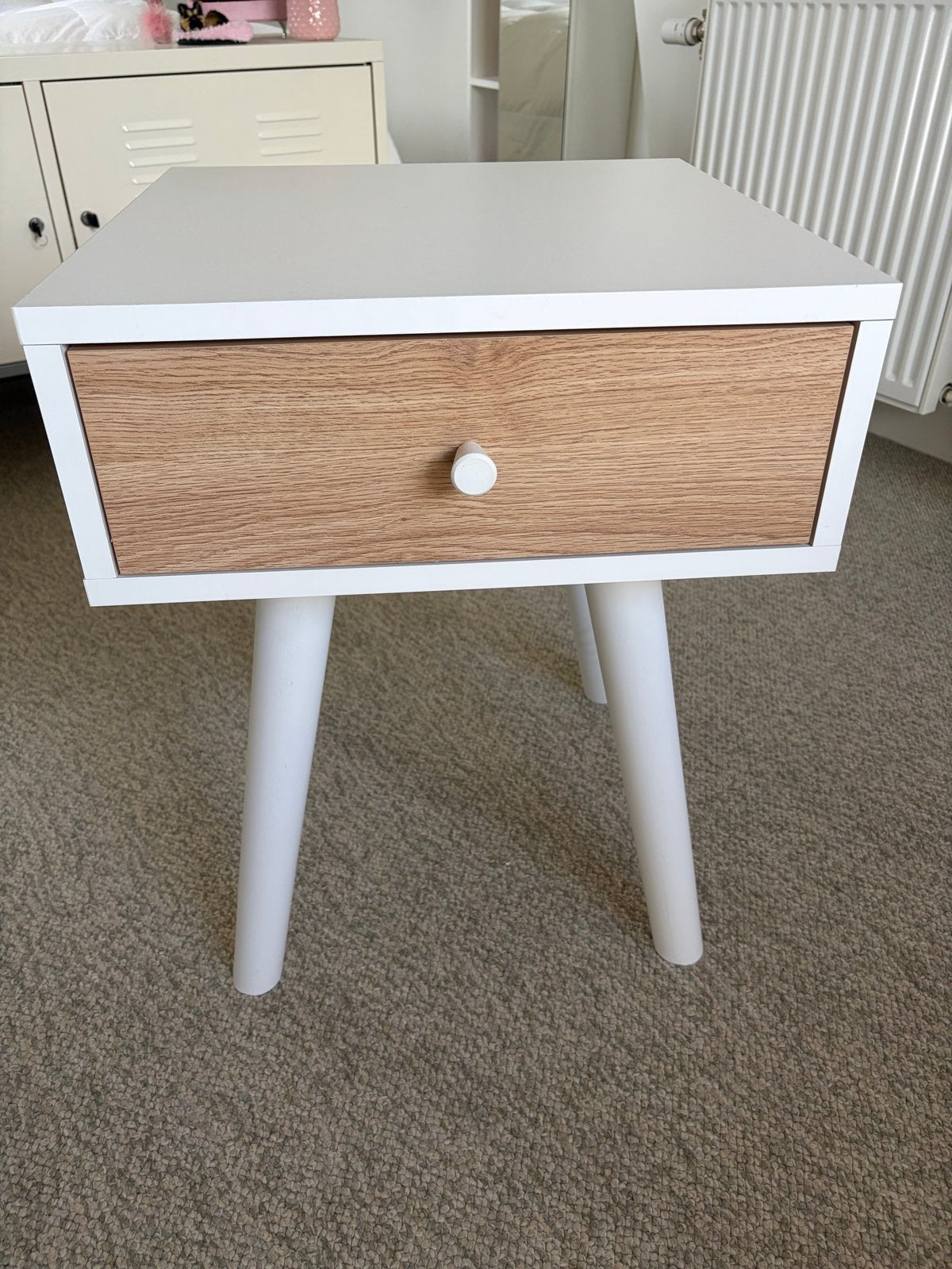 ZGAN: Nachtkastje/bijzettafel Made met lade, Huis en Inrichting, Ophalen, 55 tot 70 cm, Zo goed als nieuw, 45 tot 65 cm