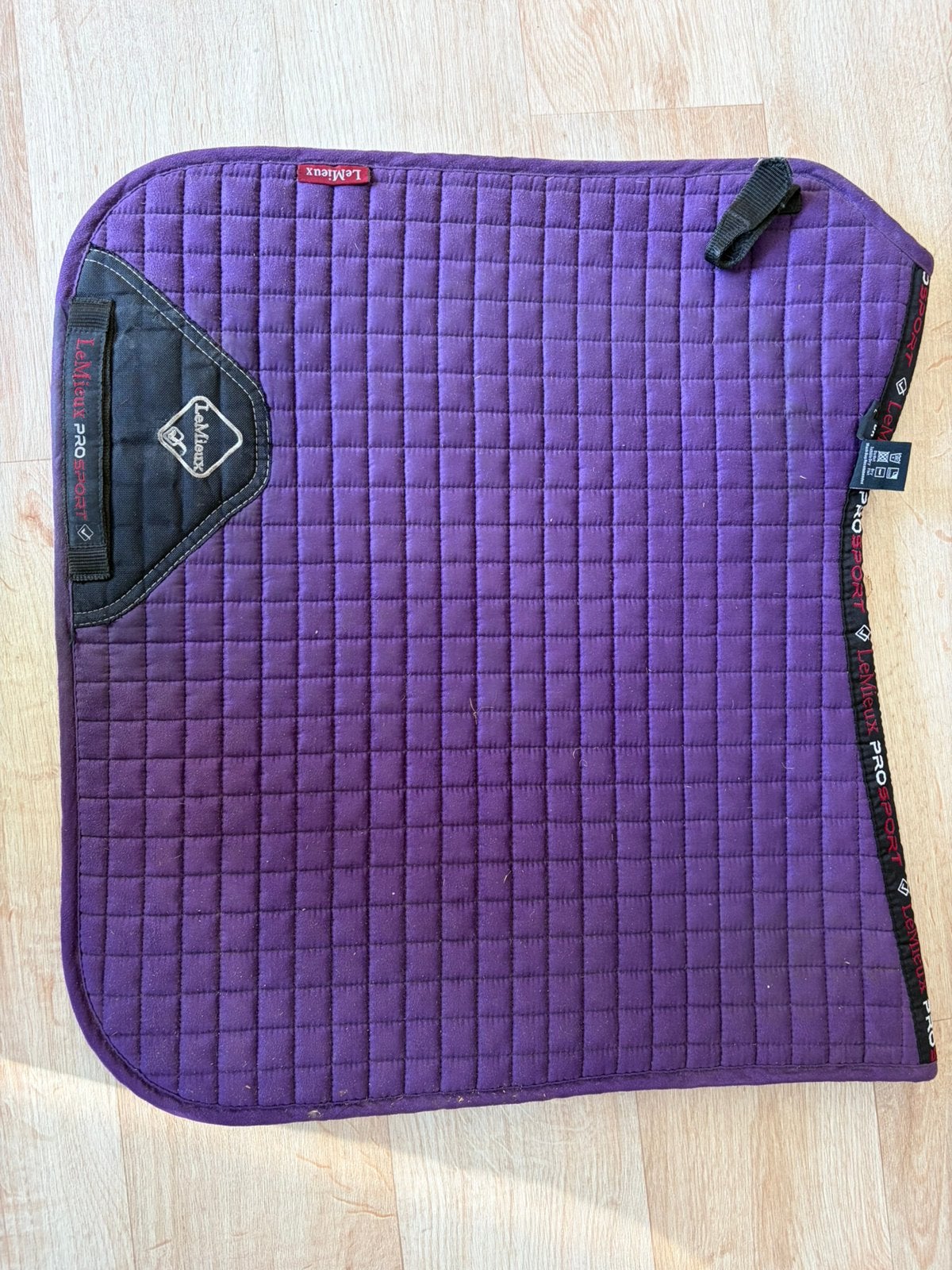LeMieux zadeldekje dressuur suede, Dieren en Toebehoren, Full (L), Dressuurdekje, Ophalen of Verzenden, Lemieux