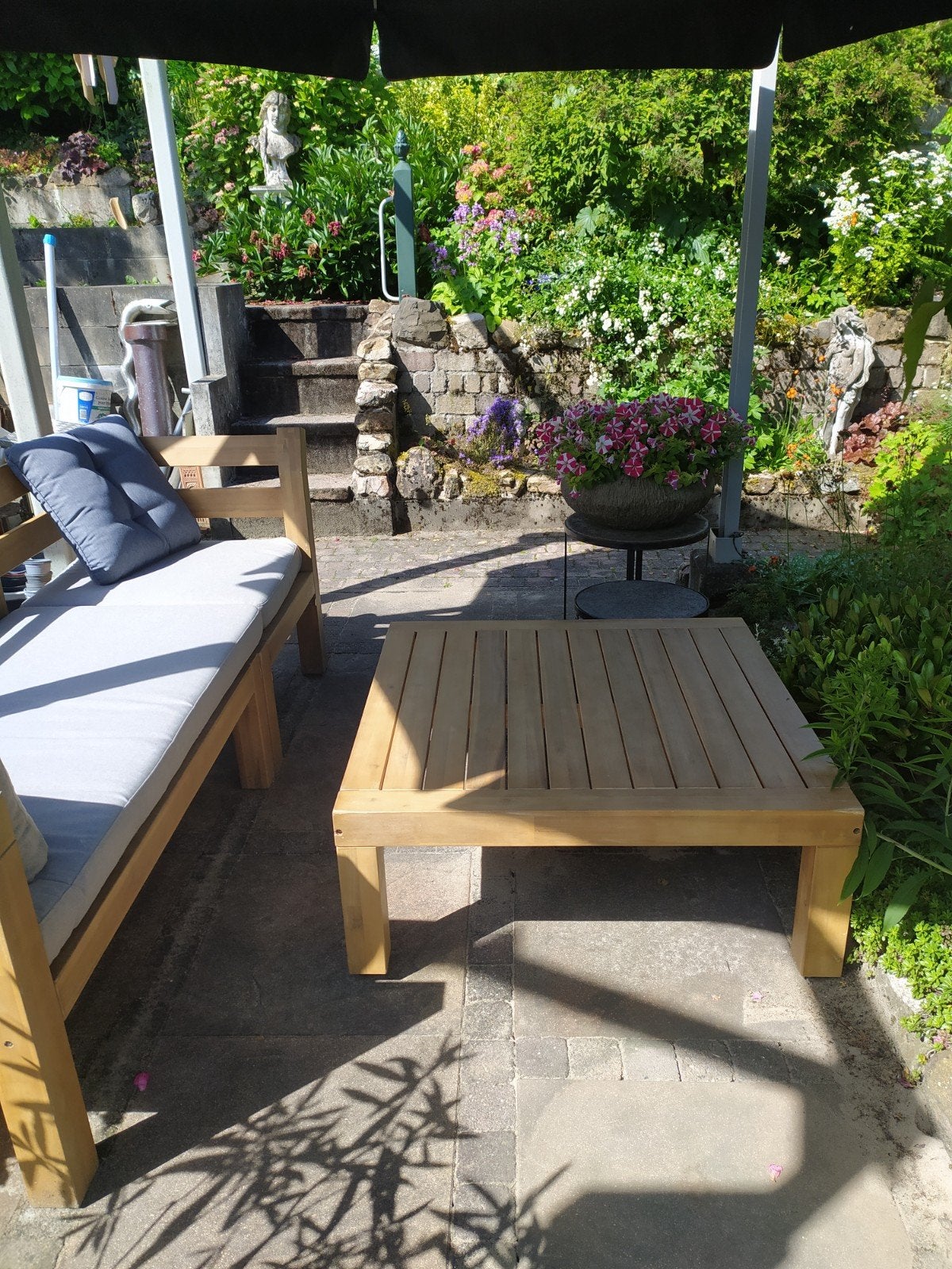 Tafel voor bij de loungeset, nieuwstaat, hier toch te groot!, Ophalen, Zo goed als nieuw