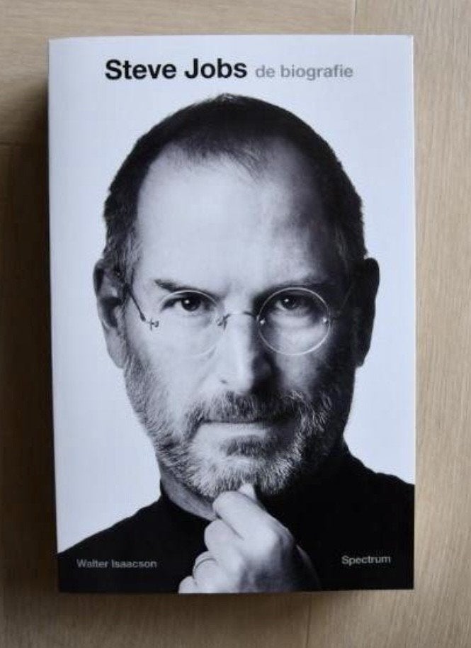 Steve Jobs - de biografie, Boeken, Ophalen of Verzenden, Zo goed als nieuw