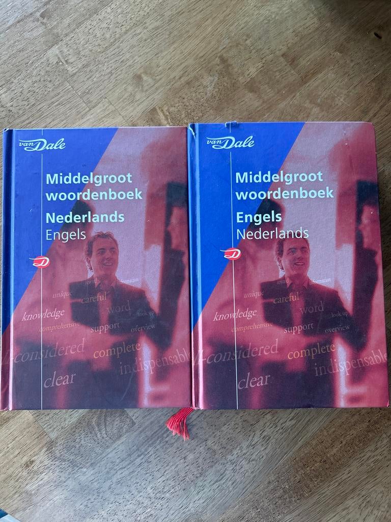 Van Dale Middelgroot Woordenboek Nederlands-Engels, Ophalen of Verzenden, Zo goed als nieuw, Van Dale, Nederlands