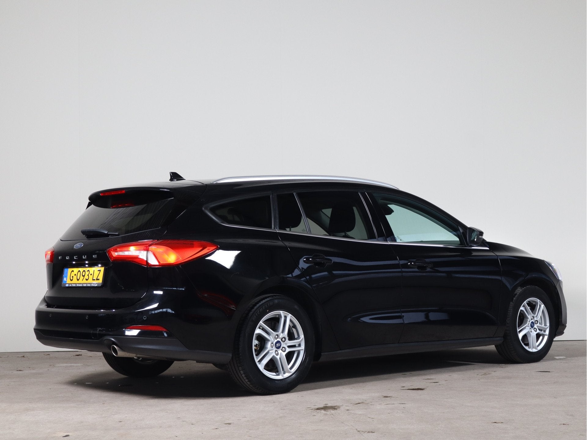 Ford FOCUS Wagon 1.0 EcoBoost Edition Business NL-Auto! Stoe, Stof, Gebruikt, Euro 6, 1283 kg