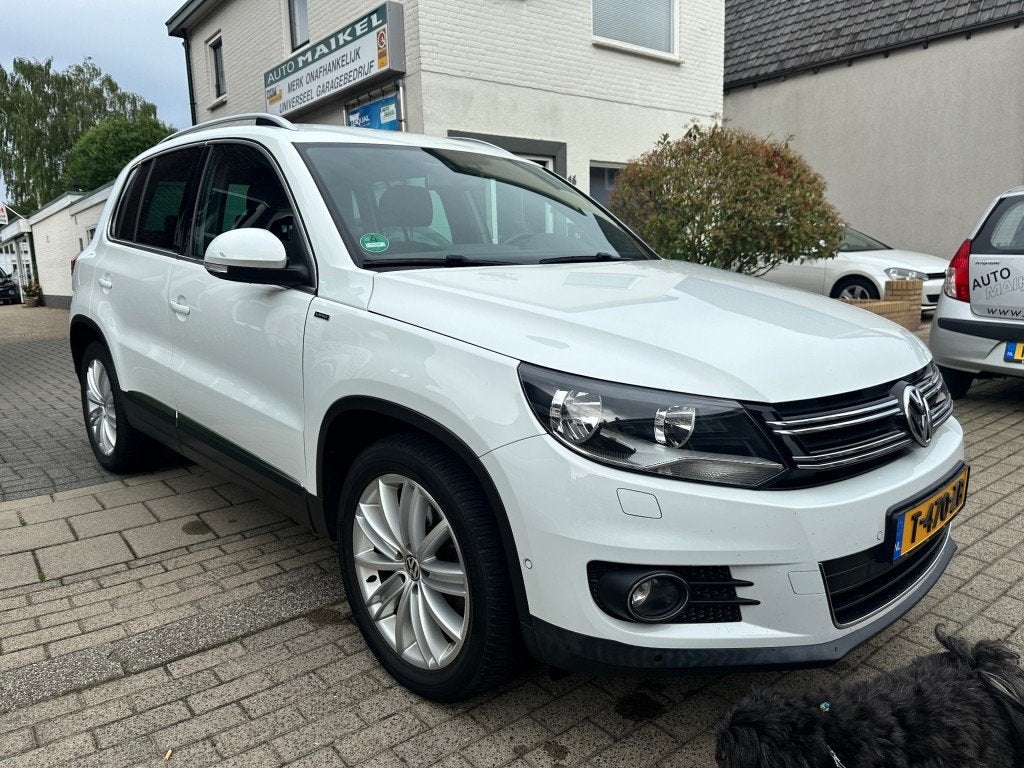 Volkswagen TIGUAN 1.4 TSI sport en style 122PK, Auto's, Volkswagen, Voorwielaandrijving, 15 km/l, Gebruikt, 4 cilinders