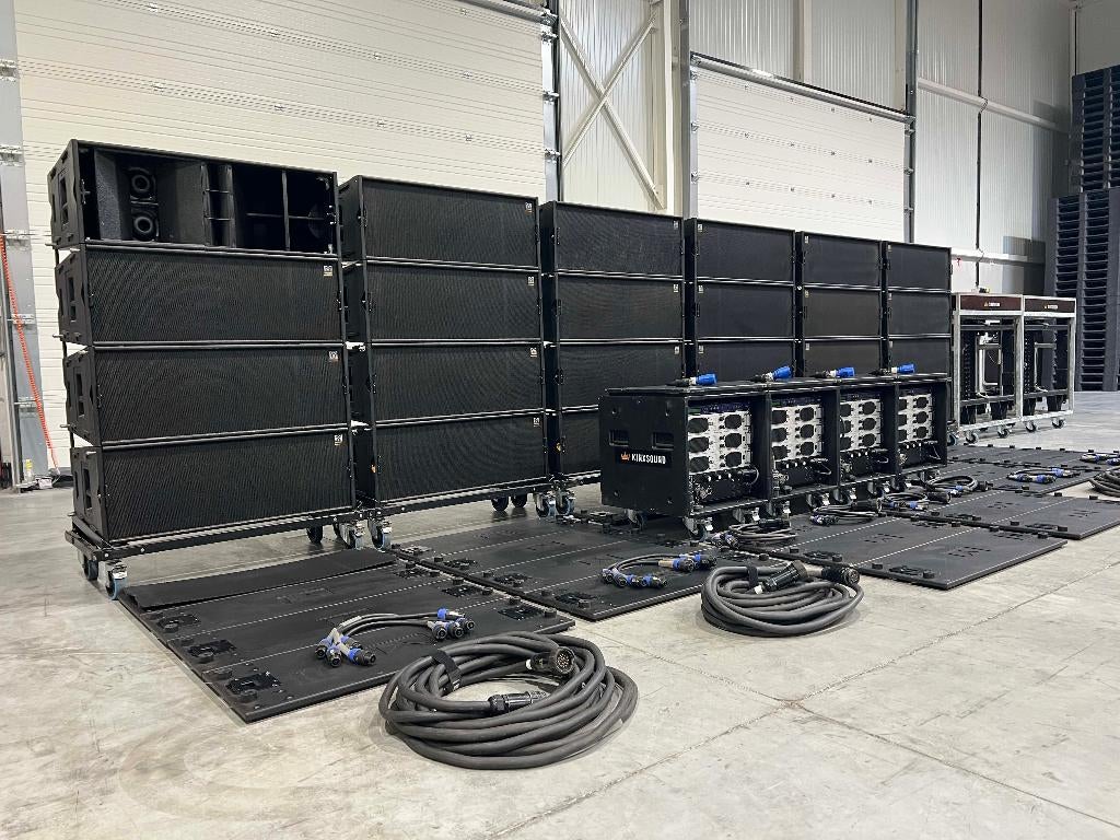 Martin Audio Synco line array: 24x W8LC 12x Lab.Gruppen/XTA, Audio, Tv en Foto, Luidsprekers, Gebruikt, Complete surroundset, 120 watt of meer