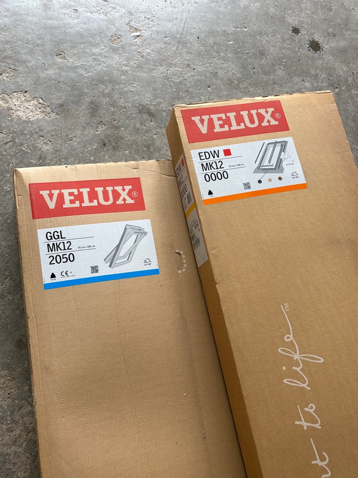 Nog nieuw Velux Dakraam GGL MK12 2050 en EDW gootstuk., Ophalen, Minder dan 80 cm, Nieuw, 160 cm of meer