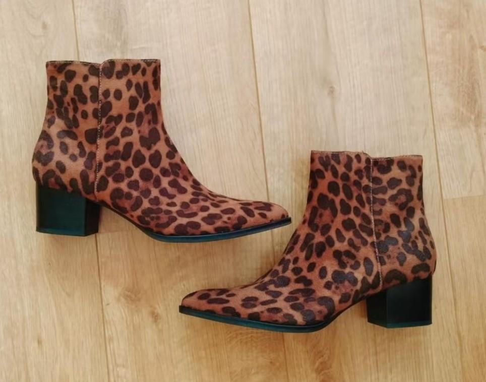 Hippe panter laarsjes!! (NIEUW!), Bruin, Lage of Enkellaarzen, Nieuw, Ophalen of Verzenden
