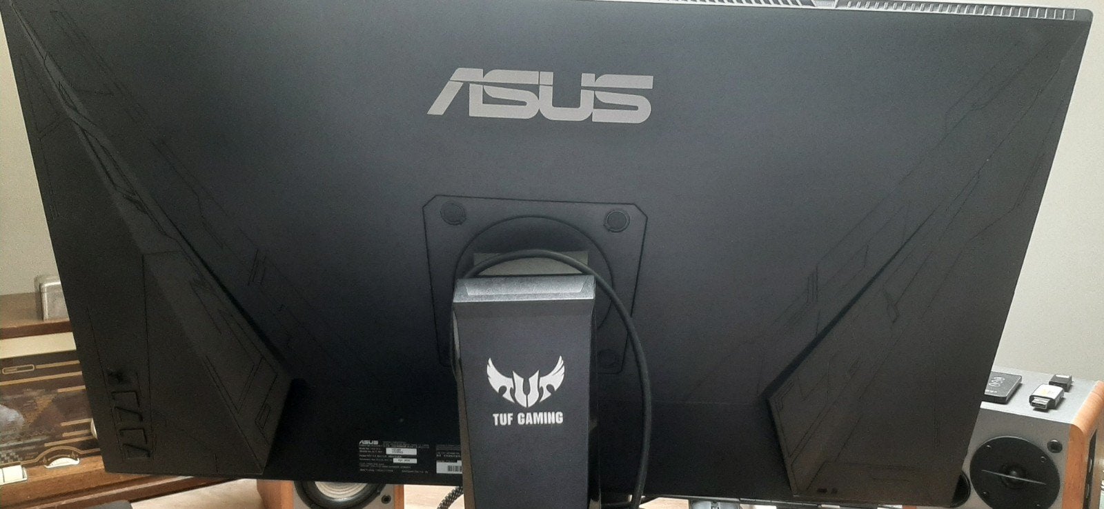 Twee monitoren Samsung en Asus, Computers en Software, Monitoren, Gebruikt, 60 Hz of minder, DisplayPort, DVI, HDMI, VGA, Gaming