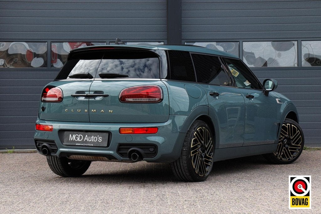 Mini Clubman 2.0 Cooper S JCW |LED|PANO|HARMAN-KARDON|HUD|ME, Auto's, Mini, 1998 cc, Gebruikt, Met garantie (alle), Leder