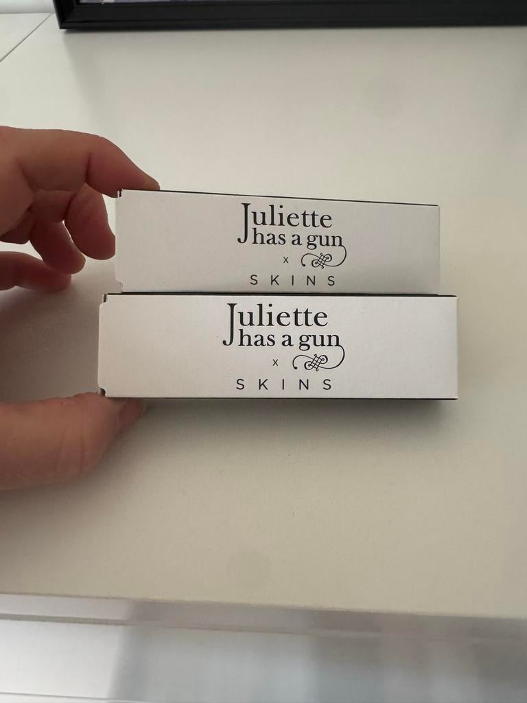 2x Juliette has a gun x SKINS parfum 5ml, Sieraden, Tassen en Uiterlijk, Uiterlijk | Parfum, Ophalen of Verzenden, Nieuw