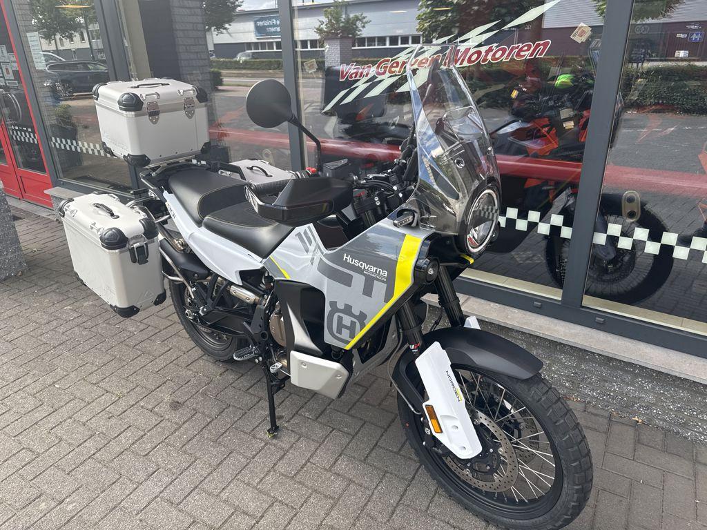 HUSQVARNA NORDEN 901 2024, Motoren, Motoren | Husqvarna, Bedrijf, Toermotor