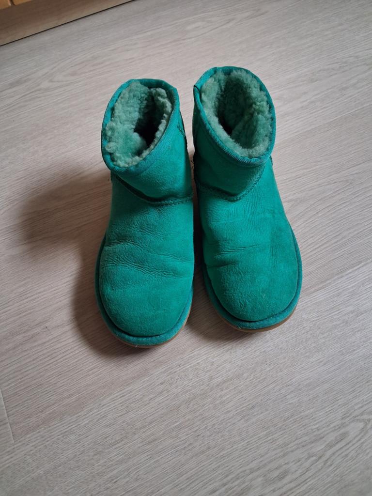 Uggs maat 36, Ophalen of Verzenden, Nieuw, Jongetje of Meisje, Laarsjes