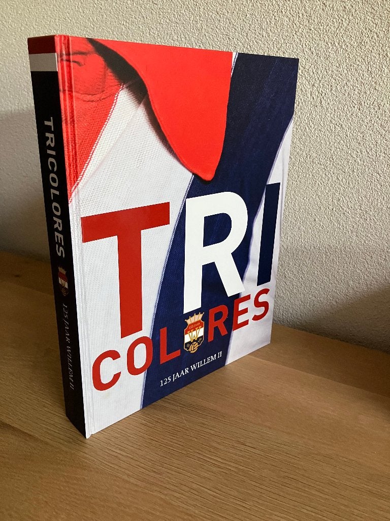 Tricolores 125 jaar Willem II 1e druk 2021., Nieuw, Diverse auteurs, Ophalen of Verzenden, Balsport