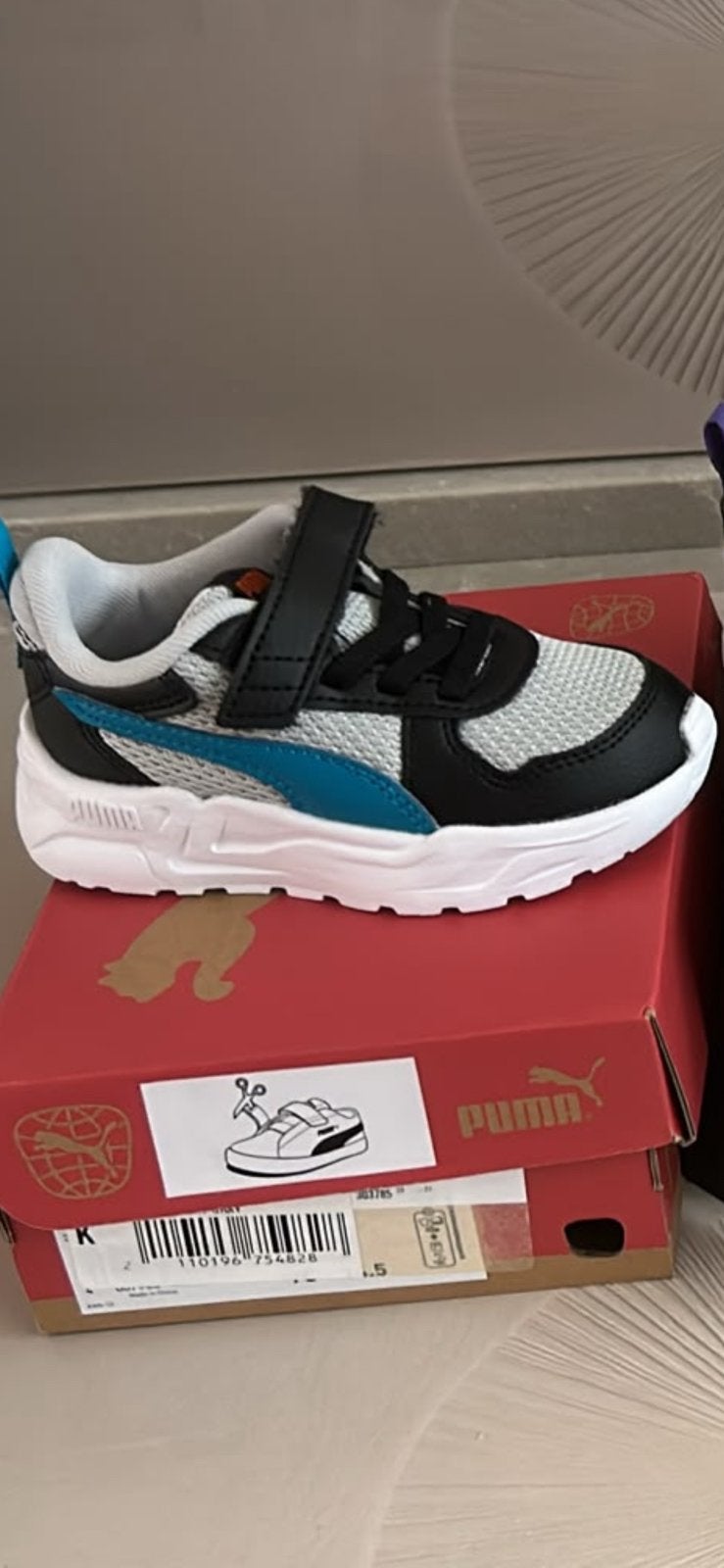 Nieuwe puma s maat 23 licht gewicht, Ophalen of Verzenden, Zo goed als nieuw, Schoenen