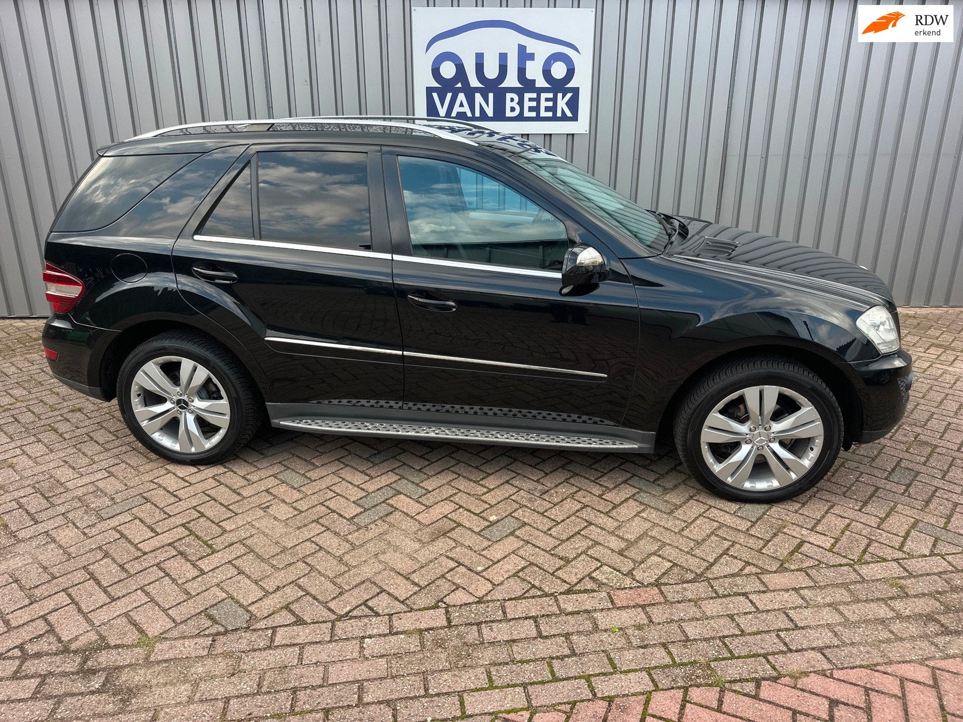 Mercedes-Benz M-klasse 320 CDI, Auto's, Automaat, Gebruikt, Zwart, Bedrijf