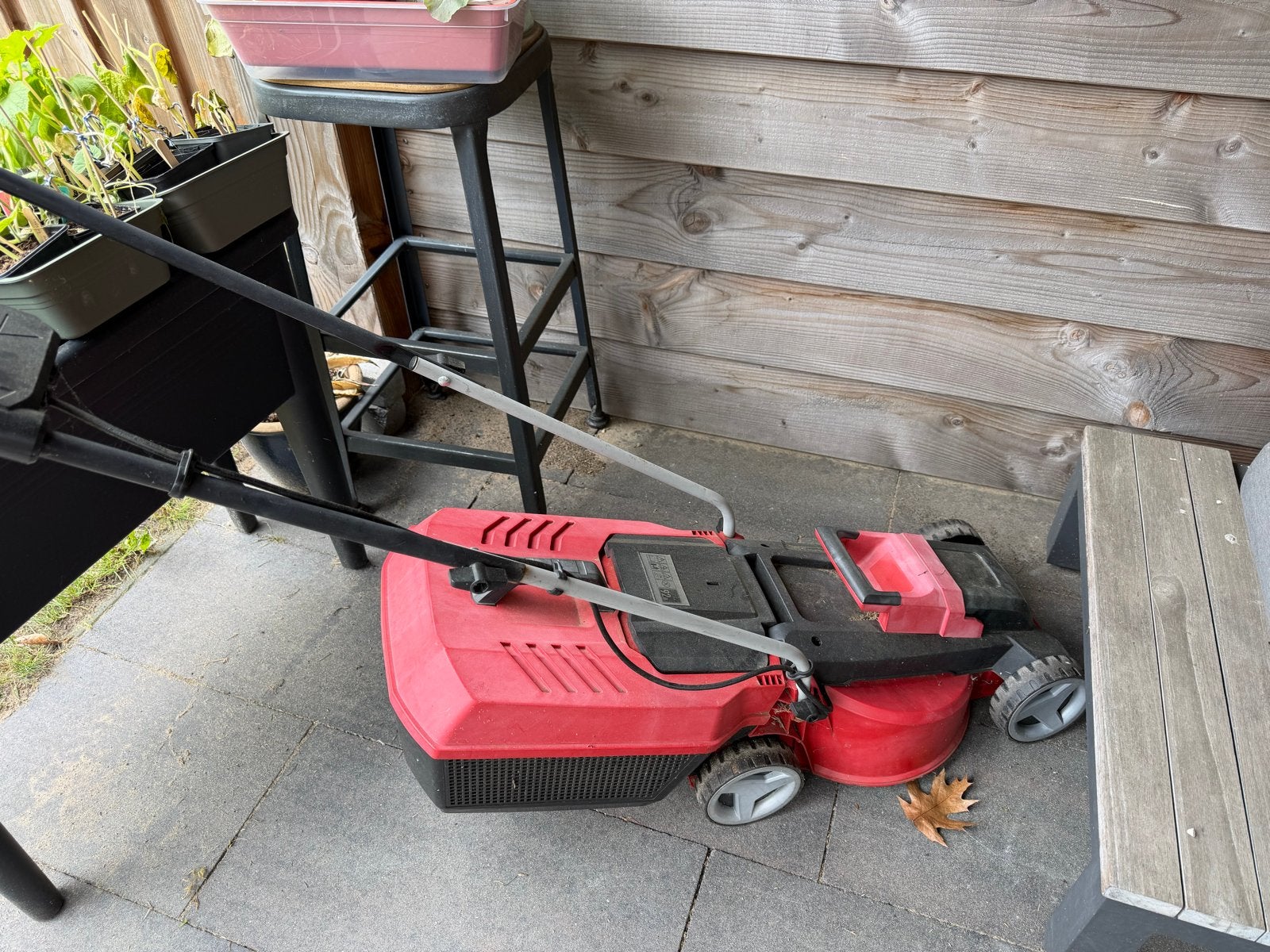 Einhell Accu-grasmaaier (defect) met accu en oplader, Ophalen, Gebruikt, Accu-grasmaaier, Opvangbak