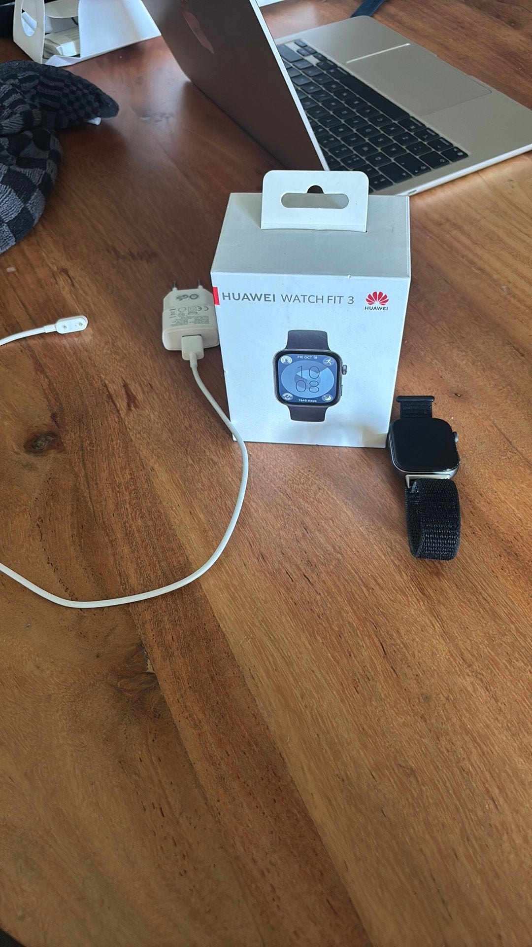 Huawai watch fit 3, Ophalen, Zwart, Zo goed als nieuw, Waterdicht