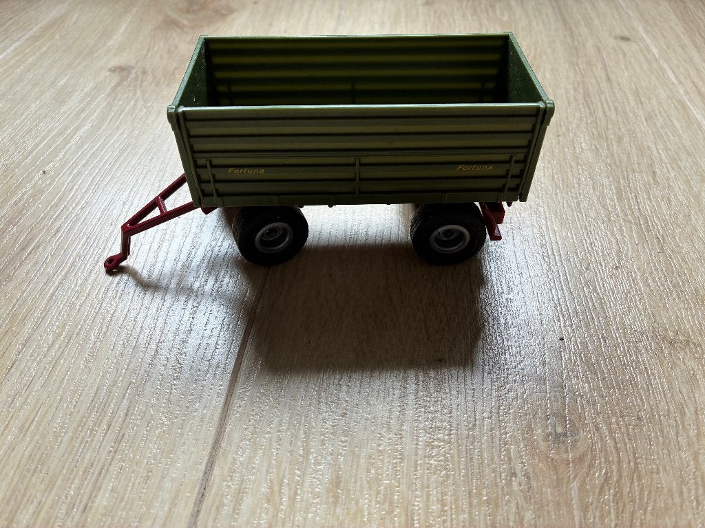 miniatuur kipwagentje, Ophalen of Verzenden, Zo goed als nieuw