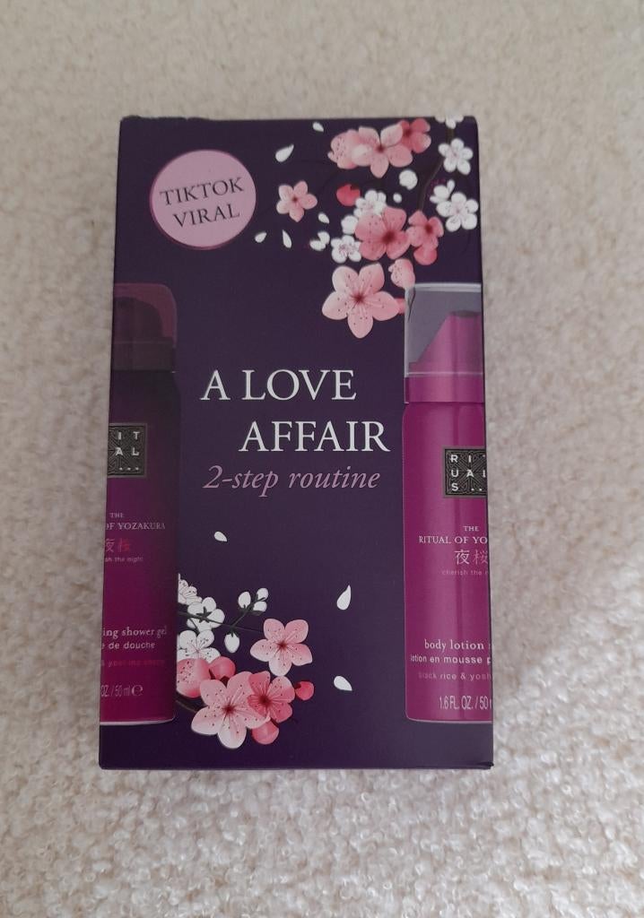 Rituals a love affair 2-step routine., Ophalen of Verzenden, Nieuw, Bodylotion, Crème of Olie