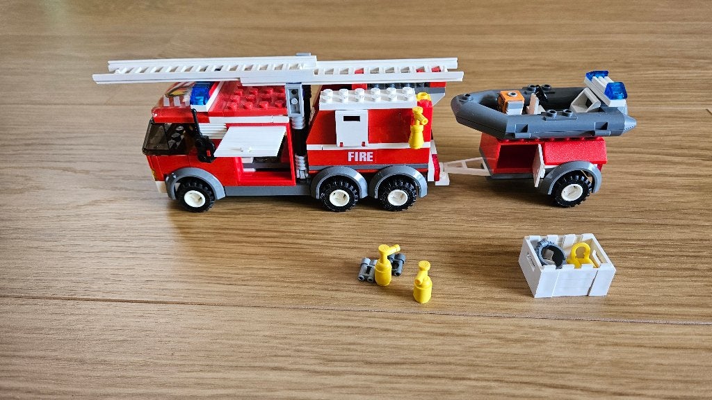 lego 7239 brandweer auto met aanhanger, Lego, Ophalen of Verzenden, Compleet, Complete set