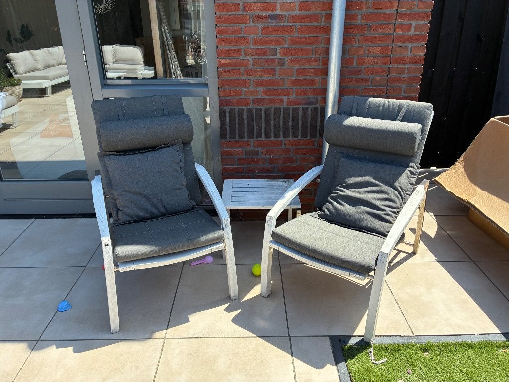 Loungstoelen met bijzettafel, Tuin en Terras, Ophalen, Gebruikt, Eettafel, 2 zitplaatsen