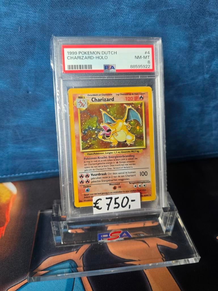 PSA 8 Charizard 1999 Dutch Base Set Holo - NM-MT, Ophalen of Verzenden