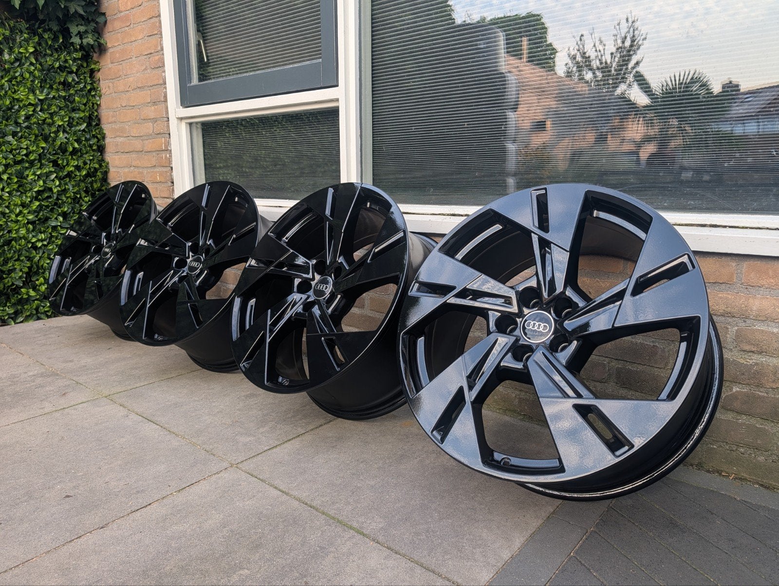 Originele Audi E-tron velgen 20 inch 5x112 Zwart A4 A6 Q5 Q8, Auto-onderdelen, Banden en Velgen, Gebruikt, Velg(en), Ophalen of Verzenden