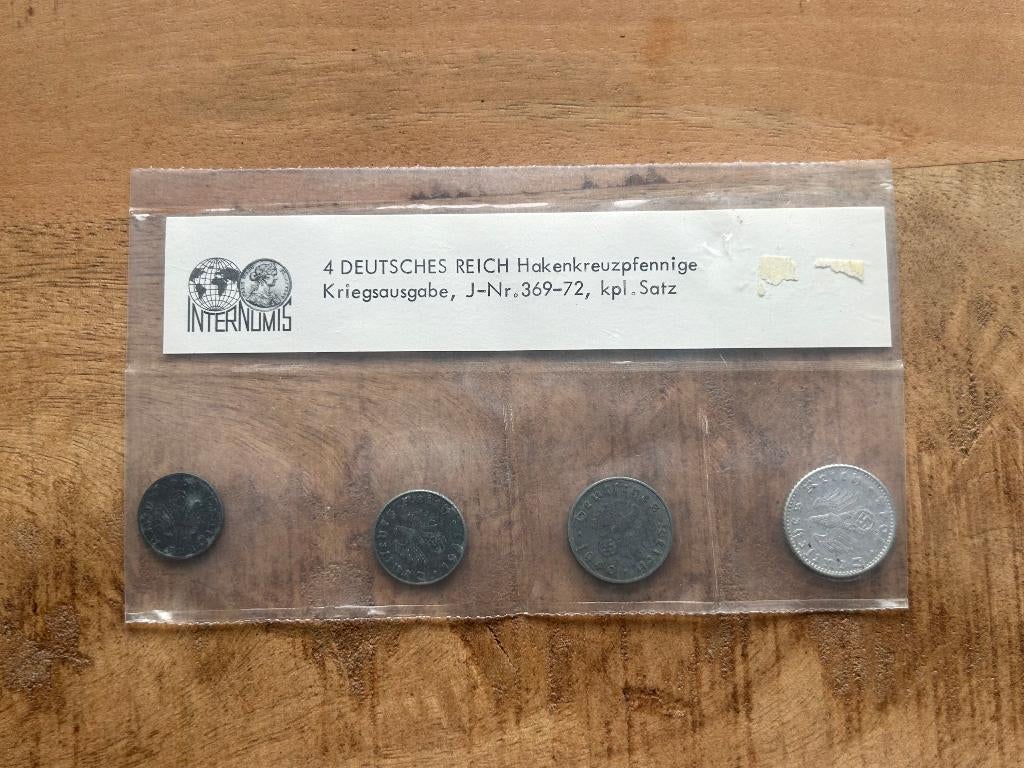 Duitse munten met Hakenkruis erop, Ophalen of Verzenden