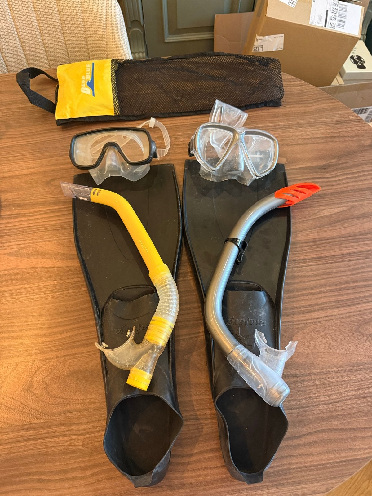 2 Snorkelsets met Flippers Maat 43-46 - Zo goed als nieuw, Ophalen of Verzenden, Zo goed als nieuw, Duikbril of Snorkel