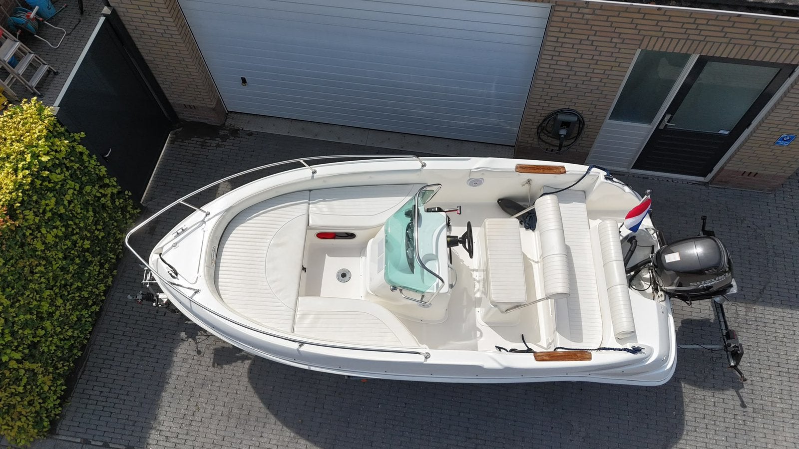 Marinello Eden consoleboot met Pega trailer, Watersport en Boten, Overige merken, Zo goed als nieuw, Viertaktmotor, 90 pk