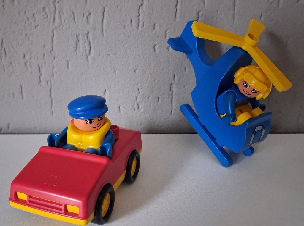 Duplo strandwacht / reddingsbrigade helicopter en auto, Overige thema's, Overige typen, Ophalen of Verzenden, Zo goed als nieuw